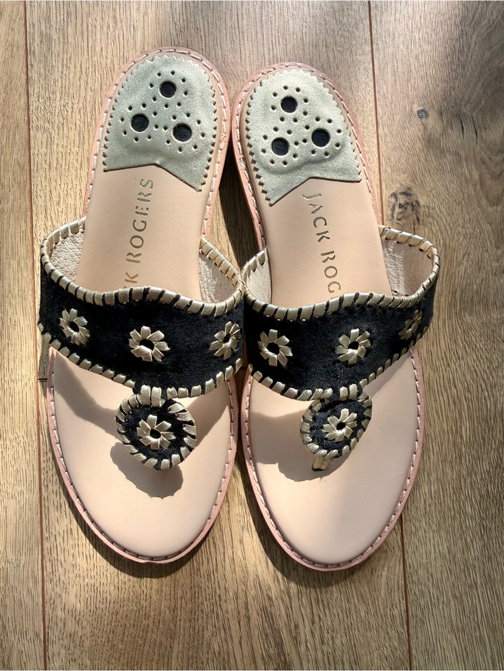 Jack Rogers Black and Cream Leather Thong Sandals